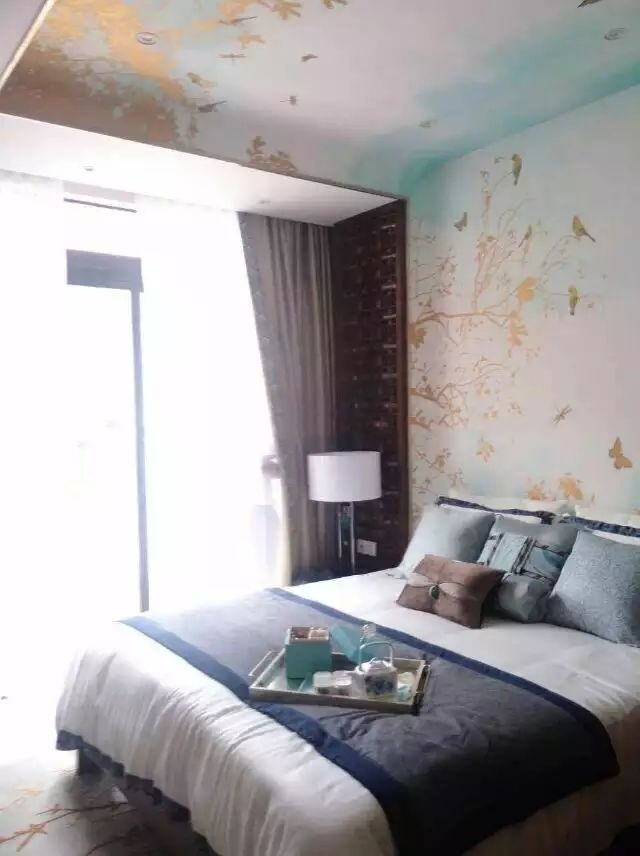 洋房1层户型 3室2厅2卫1厨 115.03㎡ 样板间：次卧