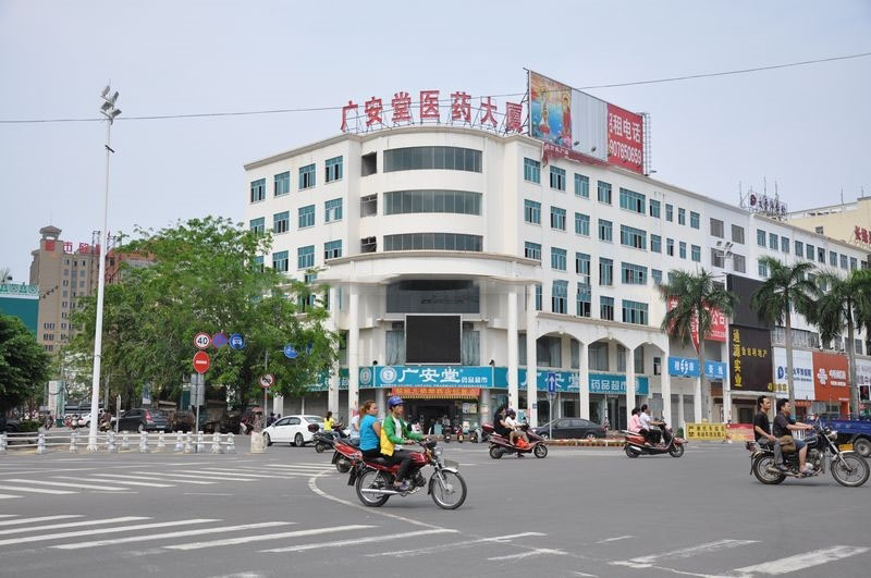 小区周边配套：广安堂