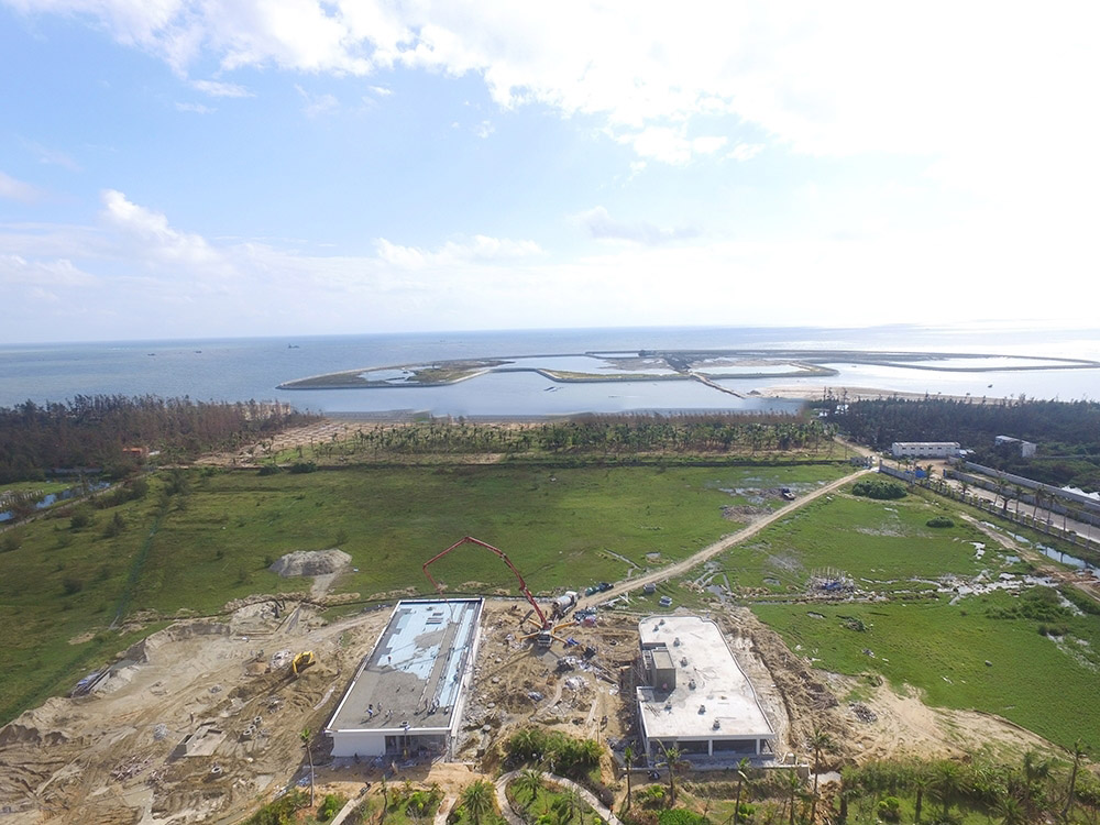 航拍:社区前面海景
