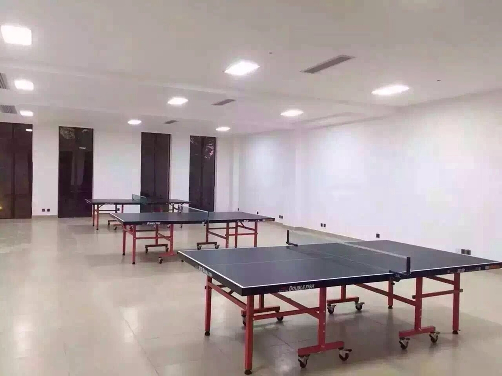 社区配套：健身房