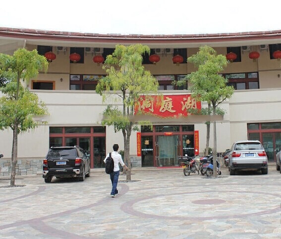 小区周边配套:饭店2