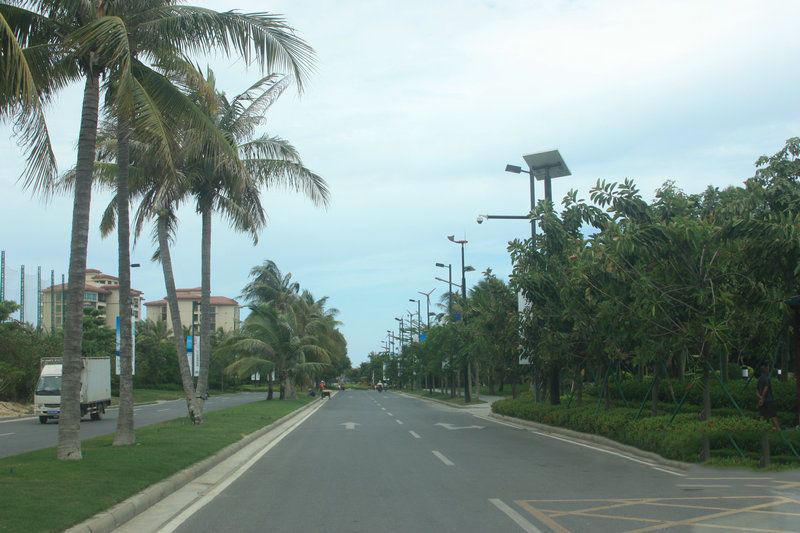 小区周边道路