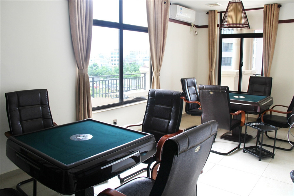 社区配套：棋牌间