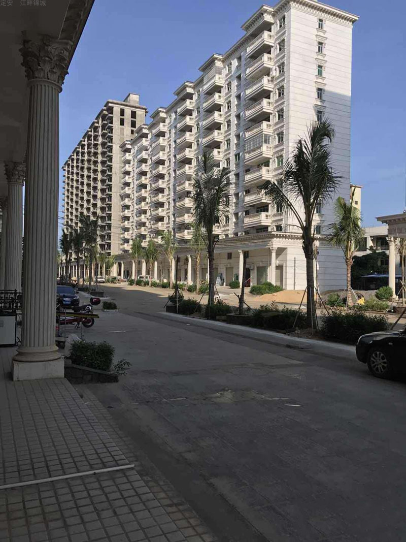 江畔锦城实景图