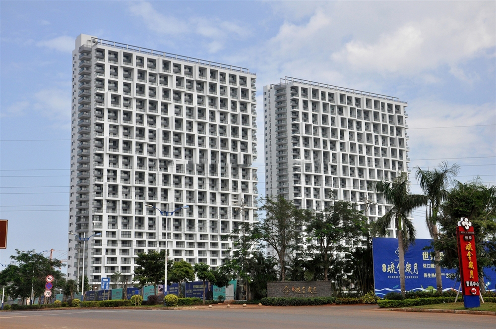 小区楼栋外景