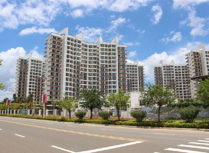 小区一期楼栋外景