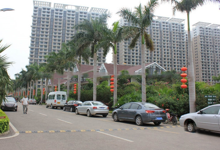 社区停车场